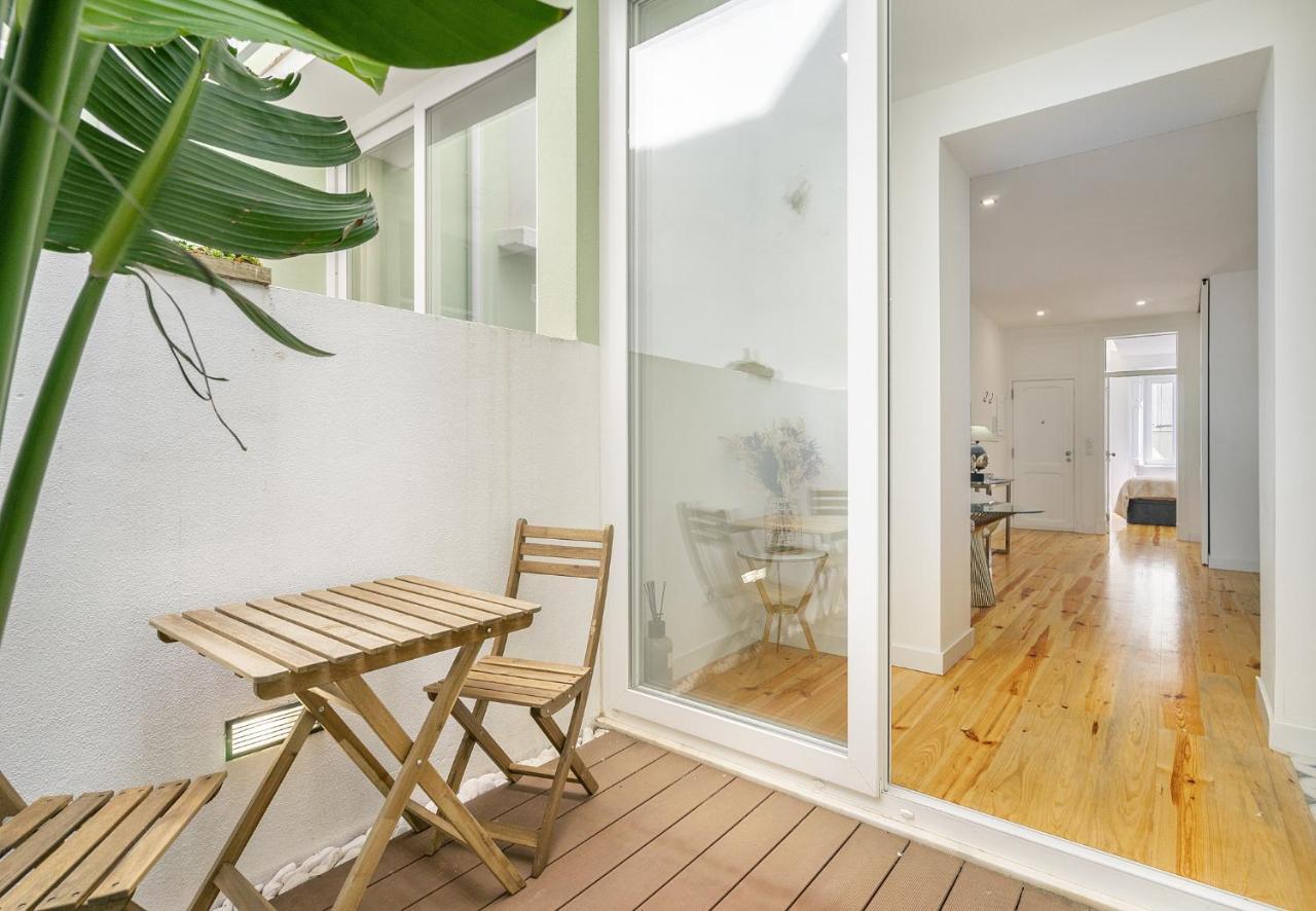 Whome Chic 1-Bed W/ Patio Perfect To Explore Lisboa Exterior foto