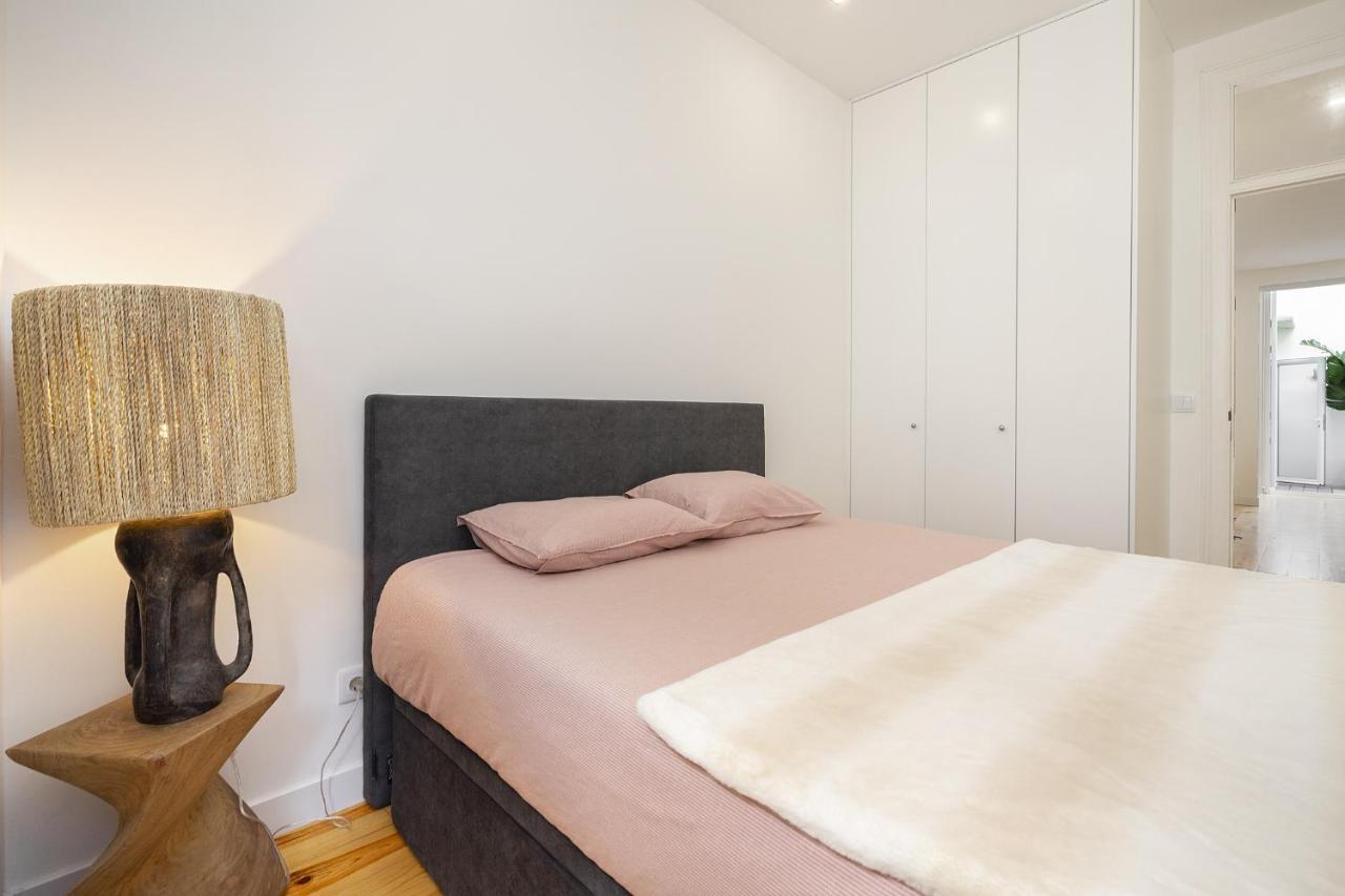 Whome Chic 1-Bed W/ Patio Perfect To Explore Lisboa Exterior foto